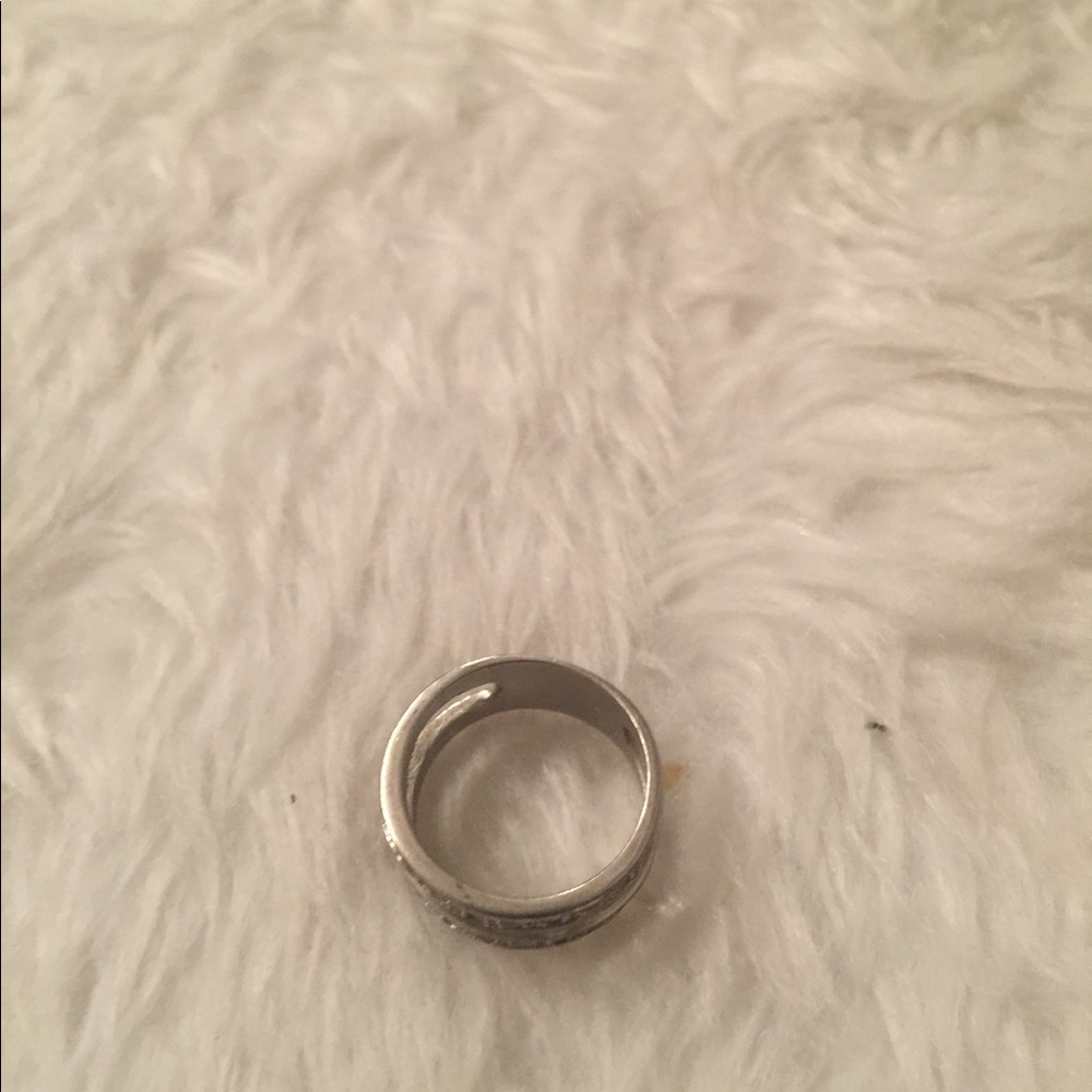 Silver ring size 7 - Picture 4 of 4